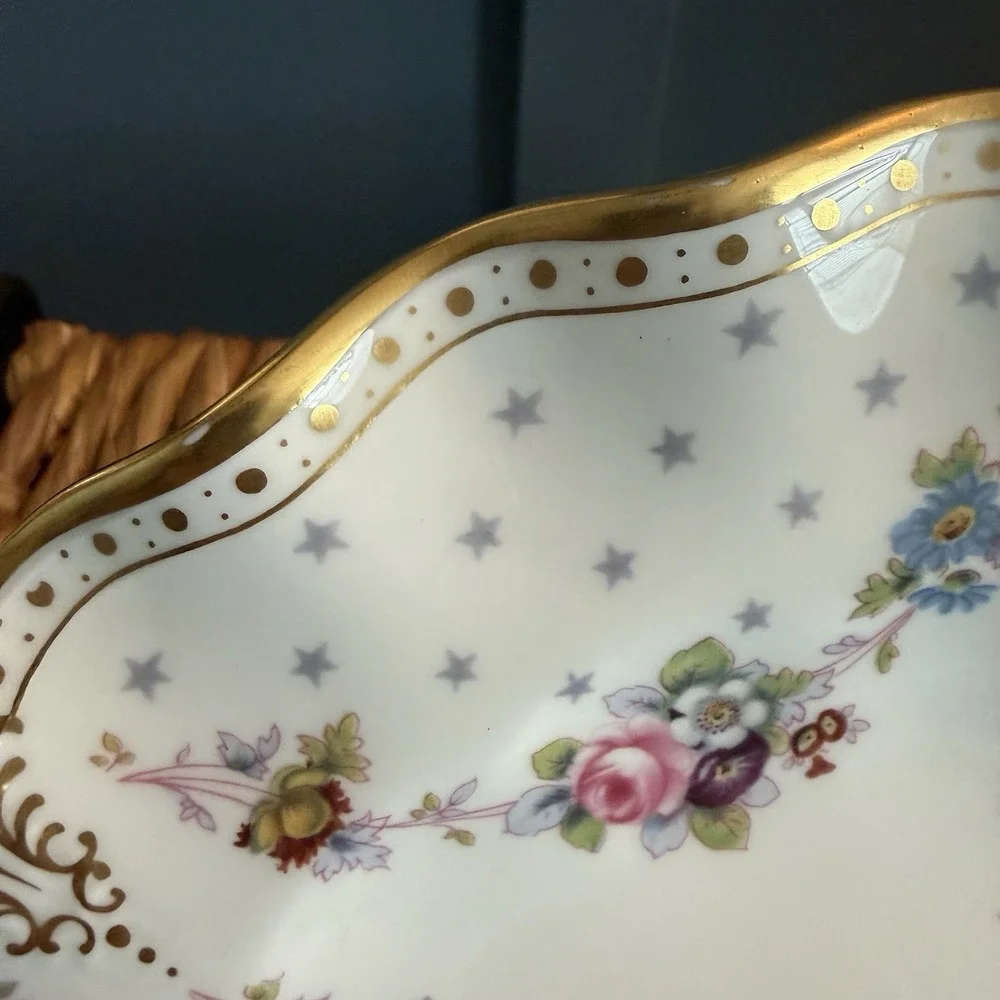 Royal Crown‎ Derby Royal Antoinette Dinner Plate 7019225 English Bone China 10